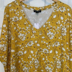 NWT  Hilary Radley tee shirt 2X